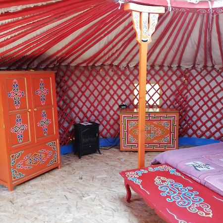Yourte Mongole Veritable Montcaret Zewnętrze zdjęcie